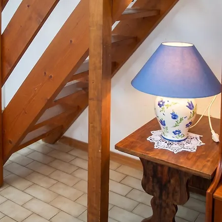 Casa de Férias Maison Charmante à Avec Jardin Clôturé